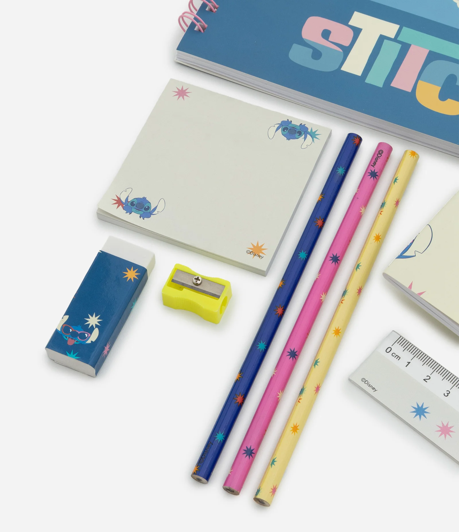 Kit Papelaria Stitch com Necessaire Cadernos Lápis e Outros Multicores 2
