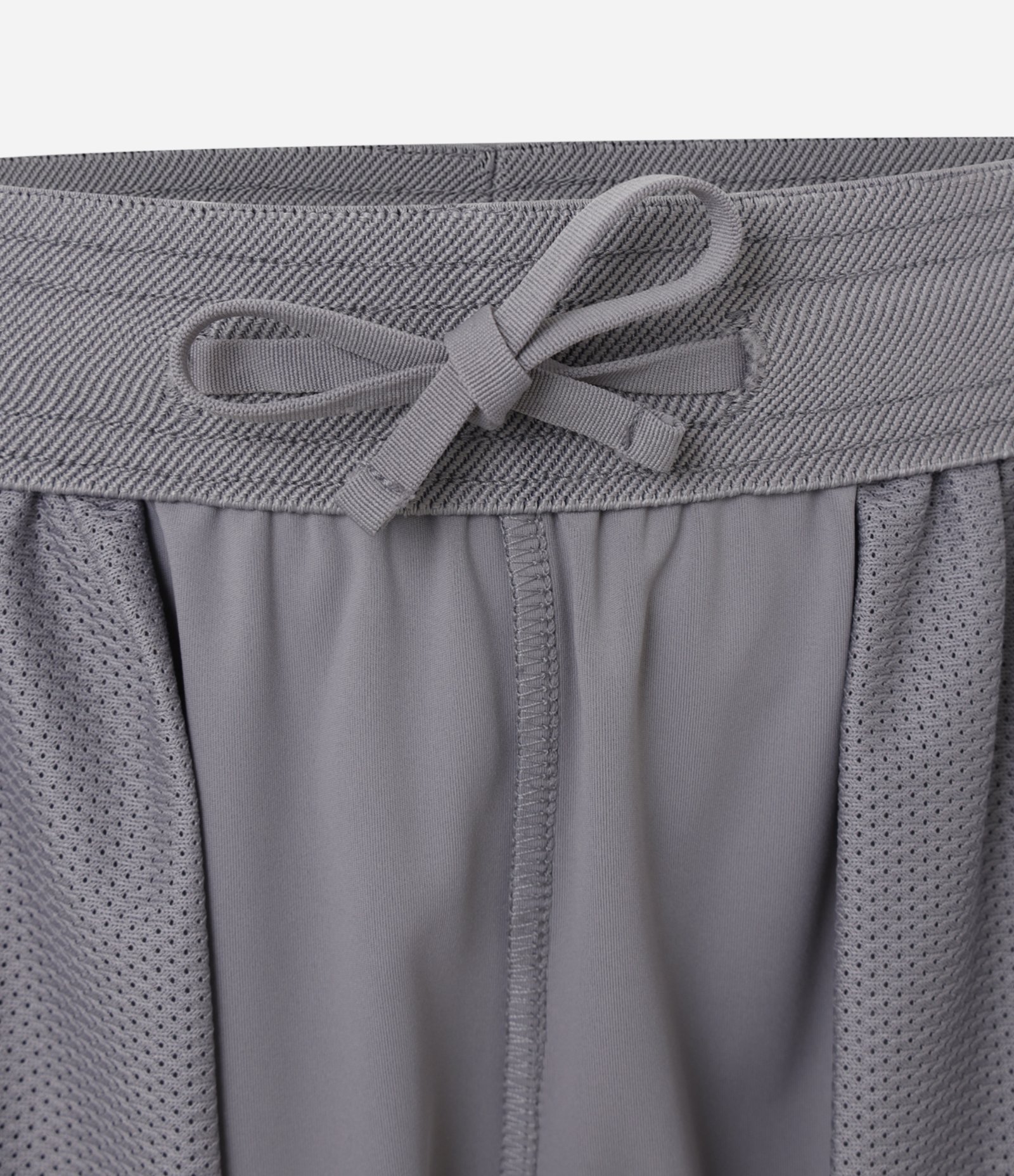 Bermuda Esportiva em Microfibra com Zíper no Bolso Cinza 5