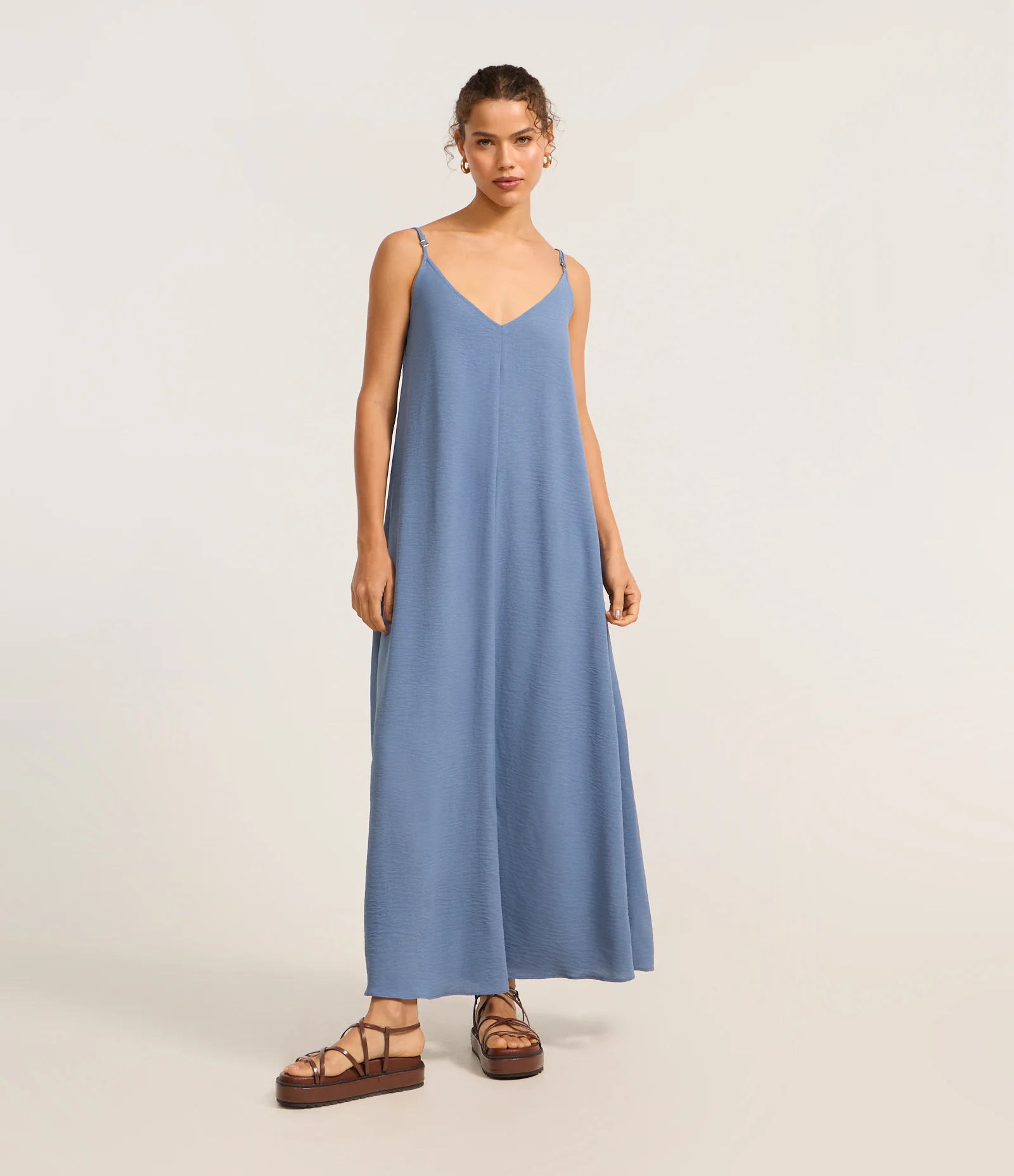 Vestido Long Midi em Crepe com Alcinhas 1