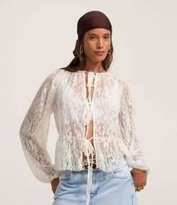 Blusa Bata em Renda com Amarração Frontal