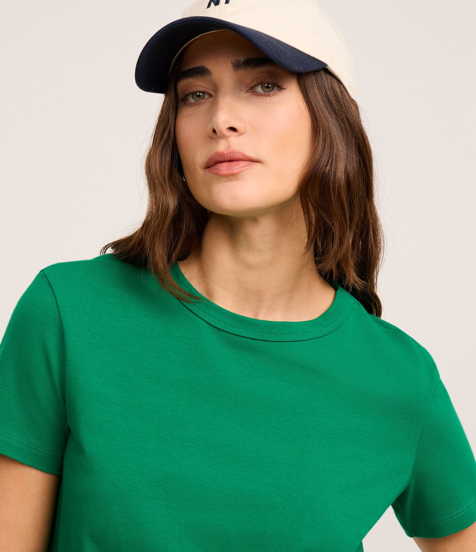 Blusa T-shirt Básica em Algodão Verde 3