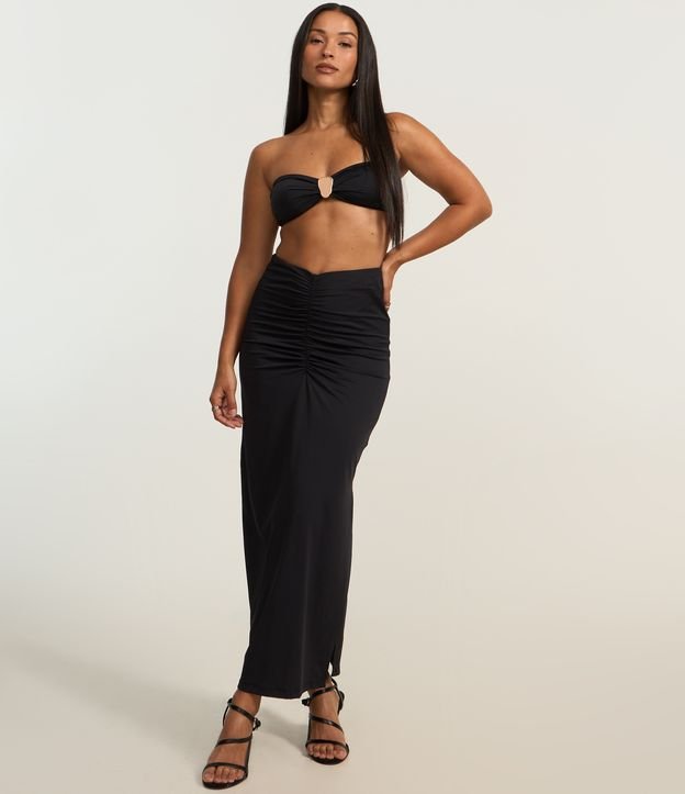 Blusa Cropped com Aviamento no Decote Tomara que Caia