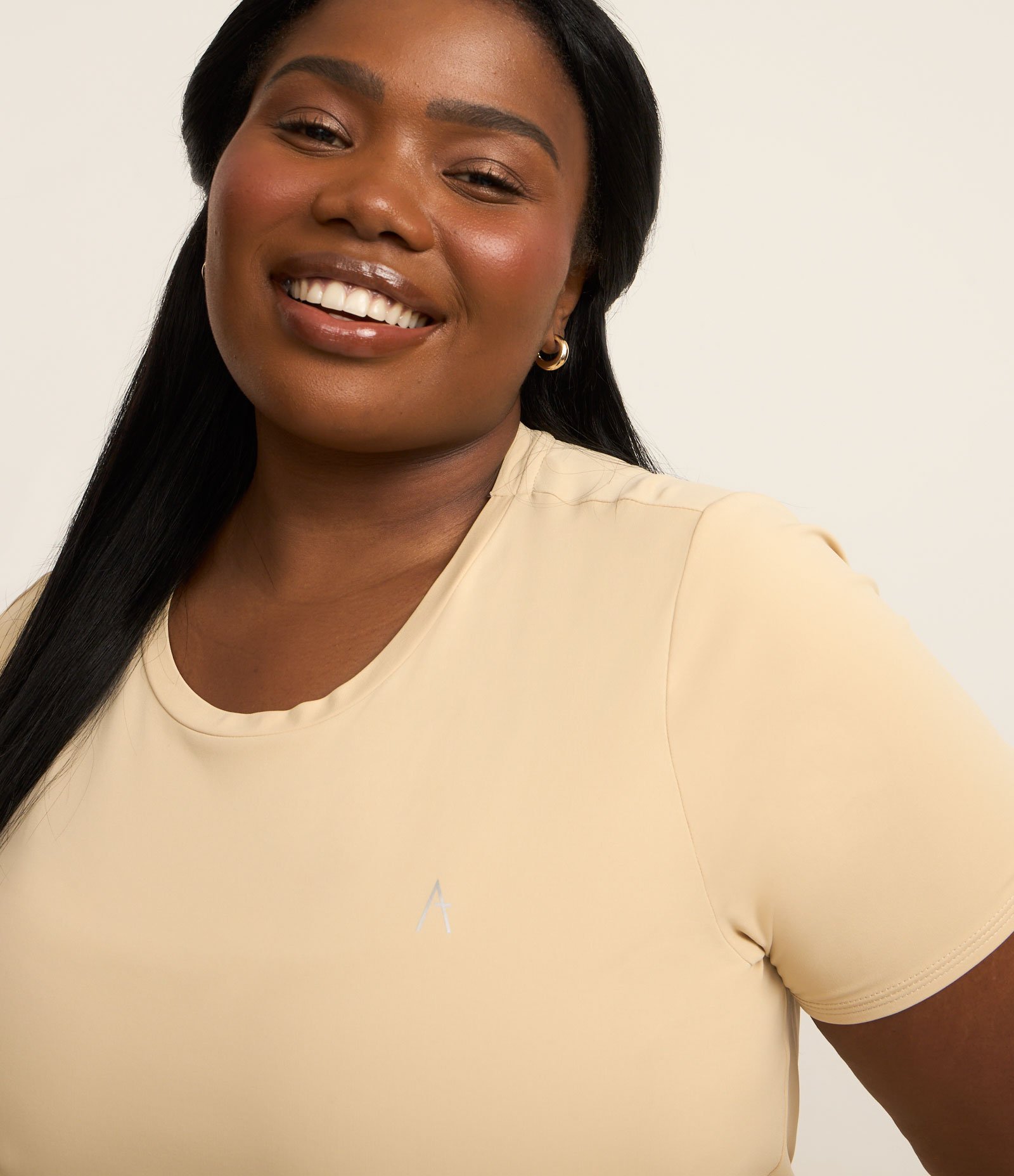 Camiseta Esportiva com Tecnologia Dry Curve & Plus Size Creme 3