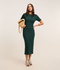Vestido Midi Canelado em Ponto Roma com Mangas Curtas