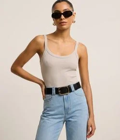 Body Básico em Ribana com Decote U