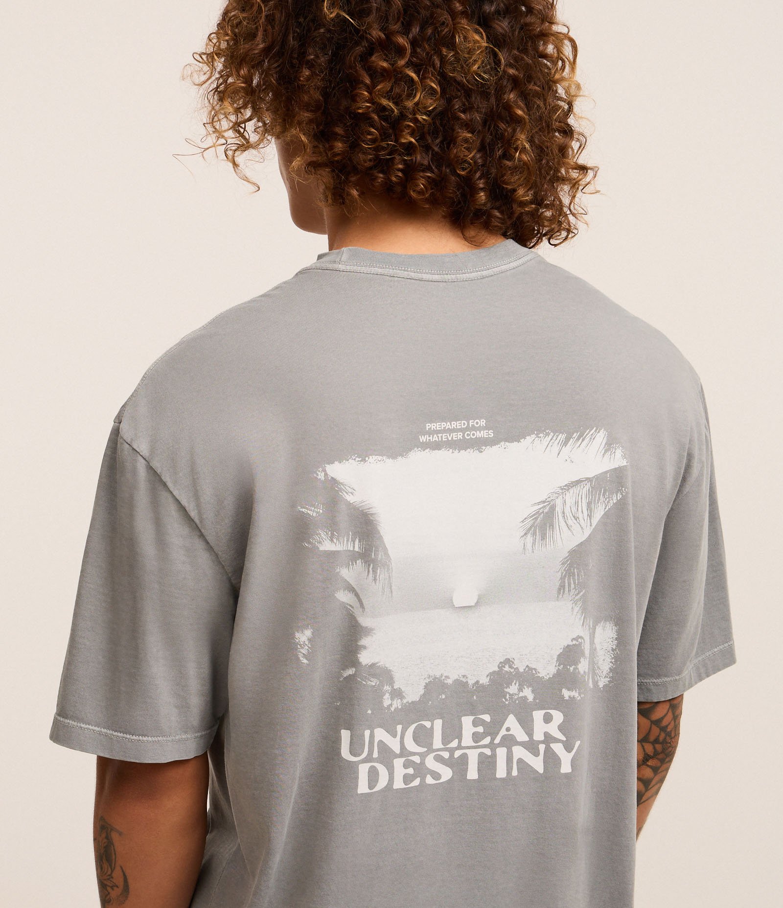 Camiseta Relaxed em Algodão com Estampa Lettering Cinza 3