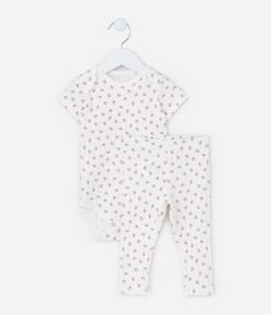 Conjunto Infantil Texturizado com Estampa Floral - RN a 18 meses