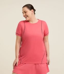 Camiseta Esportiva Alongada em Tecnologia Dry com Recortes Contrastantes Curve & Plus Size