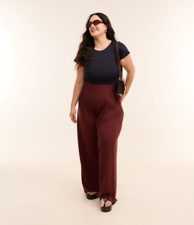Calça Pantalona em Crepe com Lastex nas Costas Curve & Plus Size