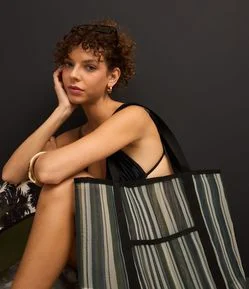 Bolsa de Praia Grande em Tela Listrada