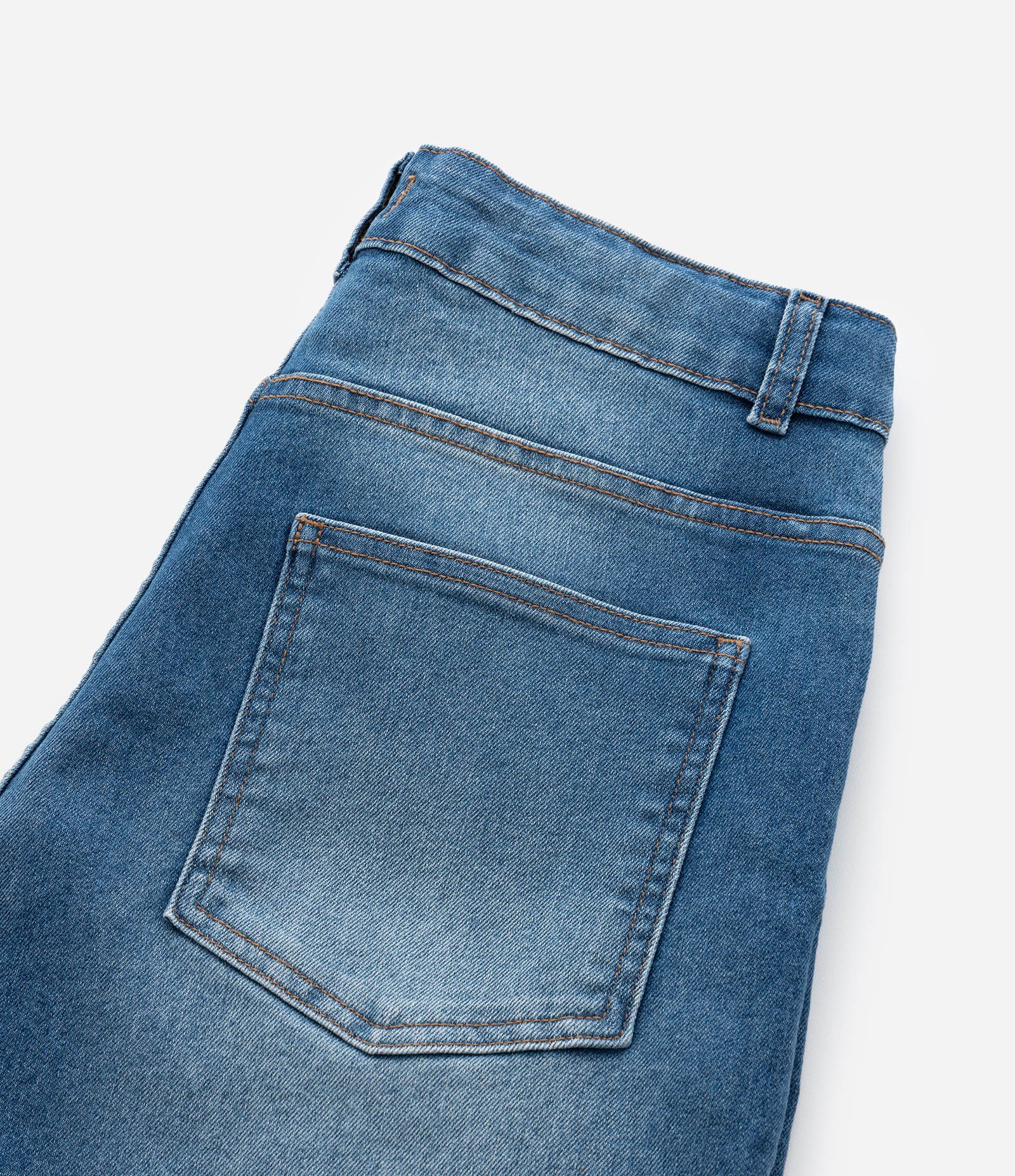 Bermuda Baggy Infantil em Jeans Dirty - Tam 5 a 14 anos Azul Médio 5