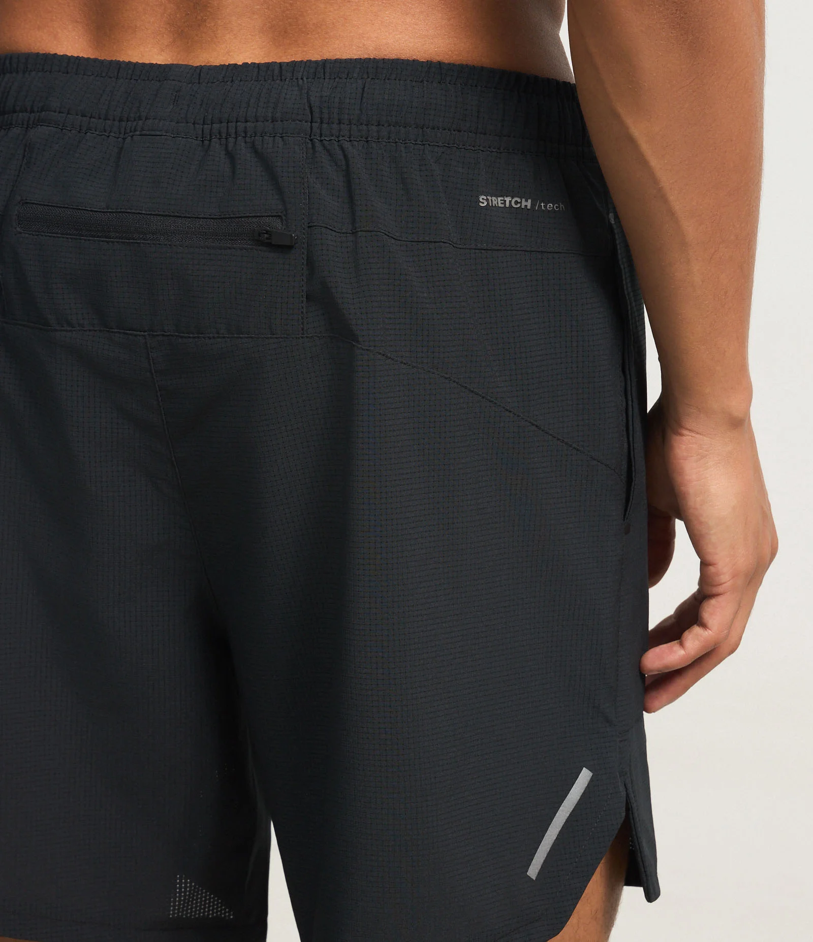 Bermuda Running Esportiva com Bolso Funcional Azul 4