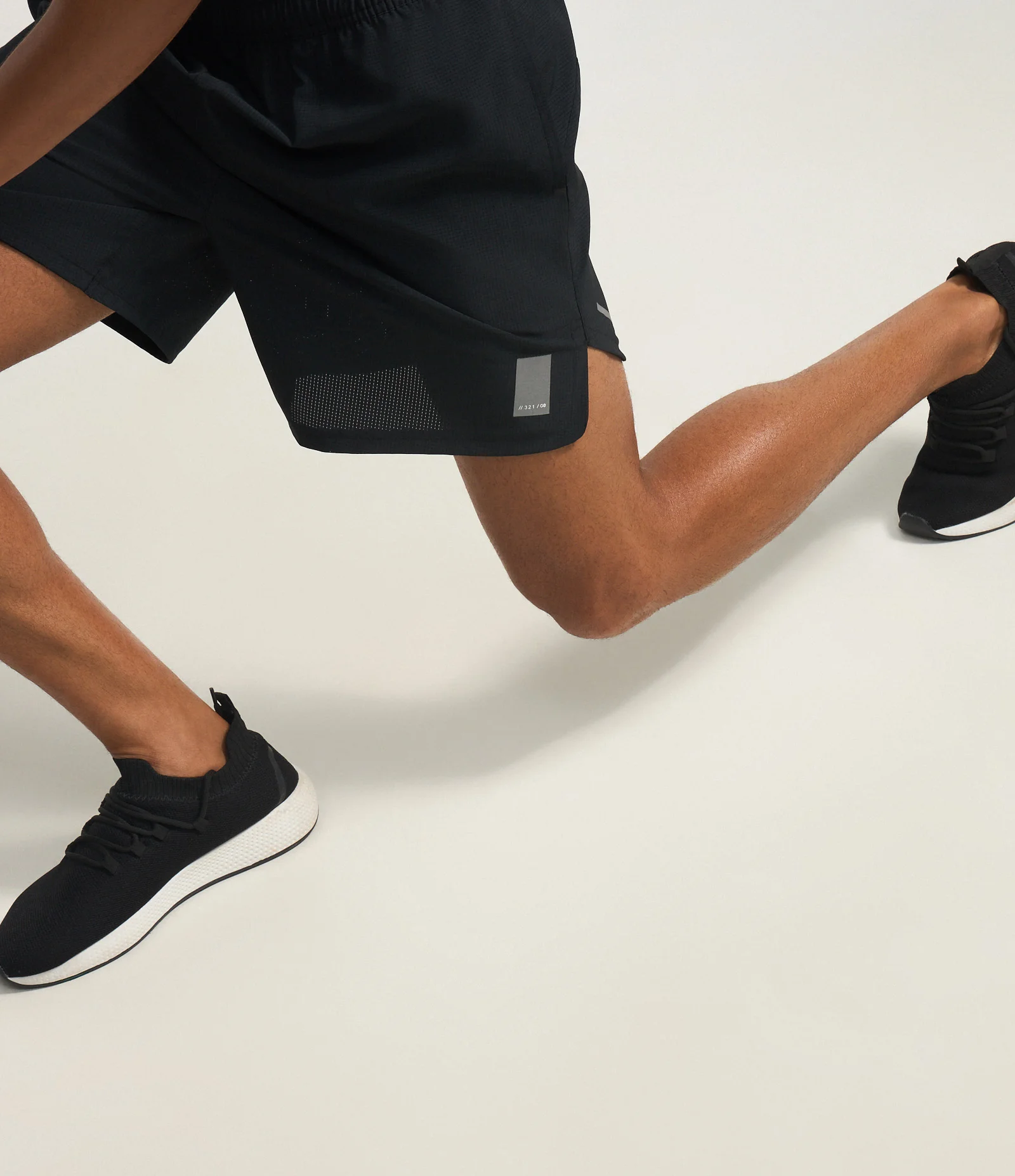 Bermuda Running Esportiva com Bolso Funcional Azul 5