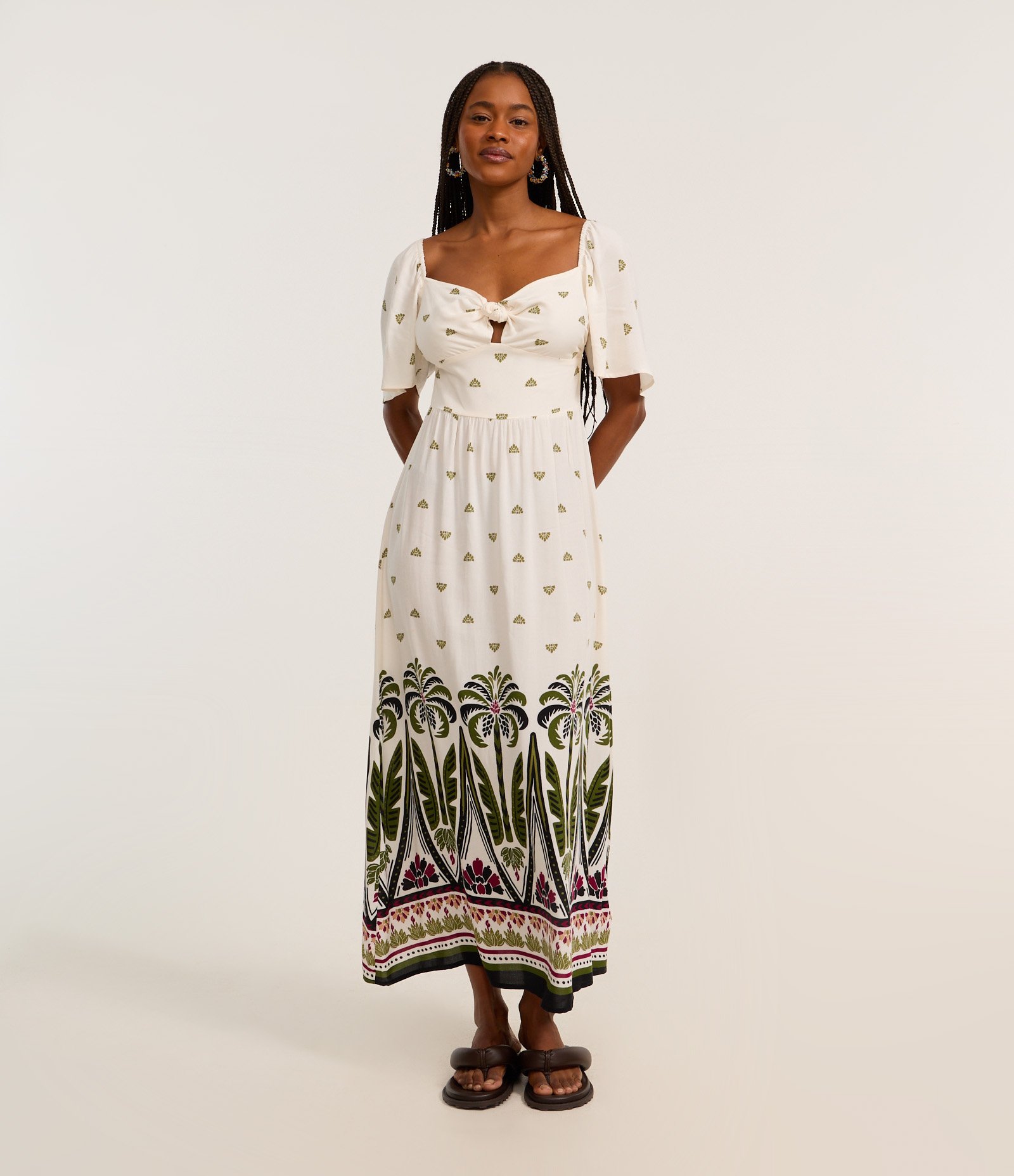 Vestido Long Midi em Viscose com Lastex e Estampa de Coqueiros Branco 1