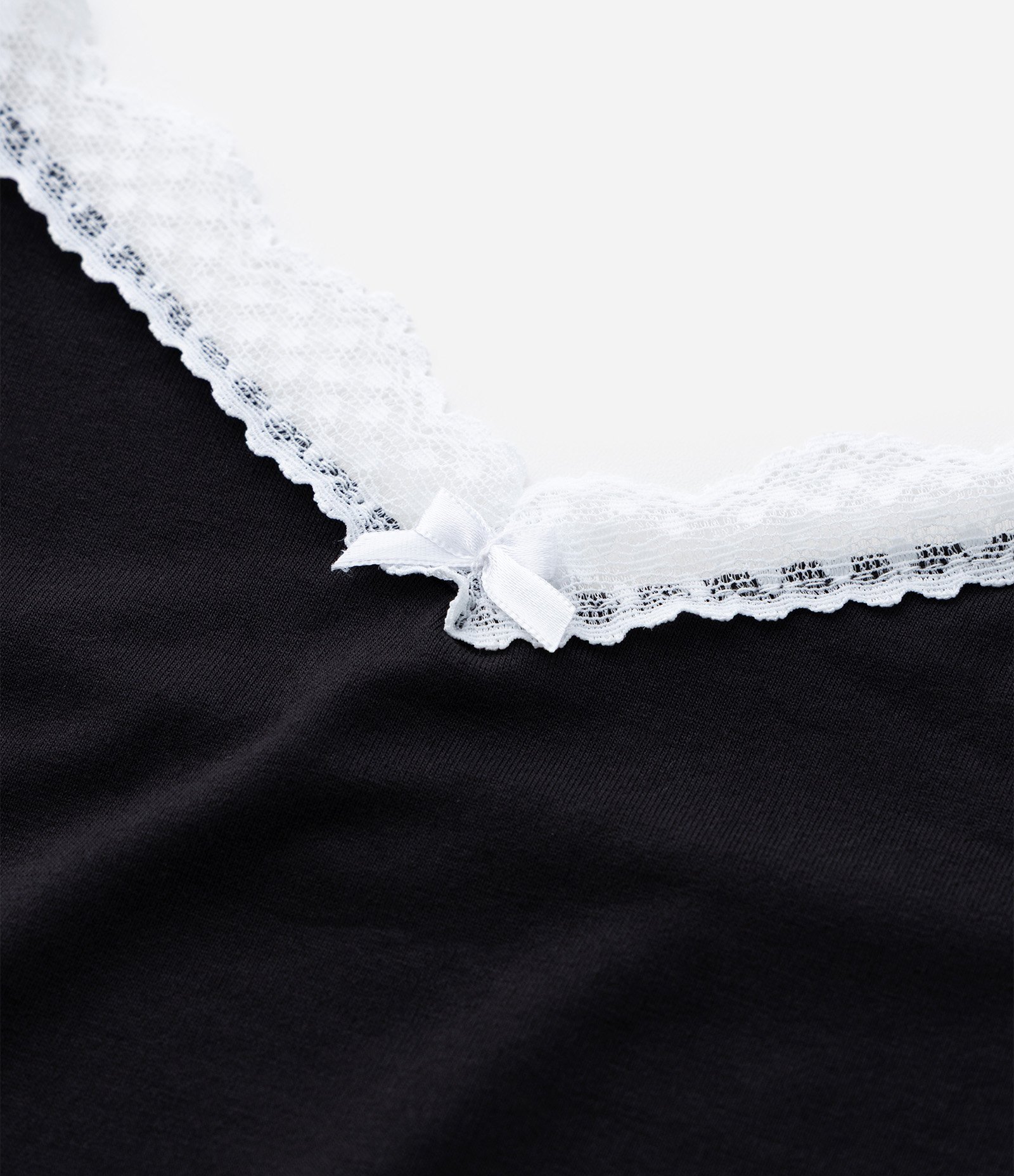 Pijama Short Doll com Renda Contrastante Curve & Plus Size Preto 10