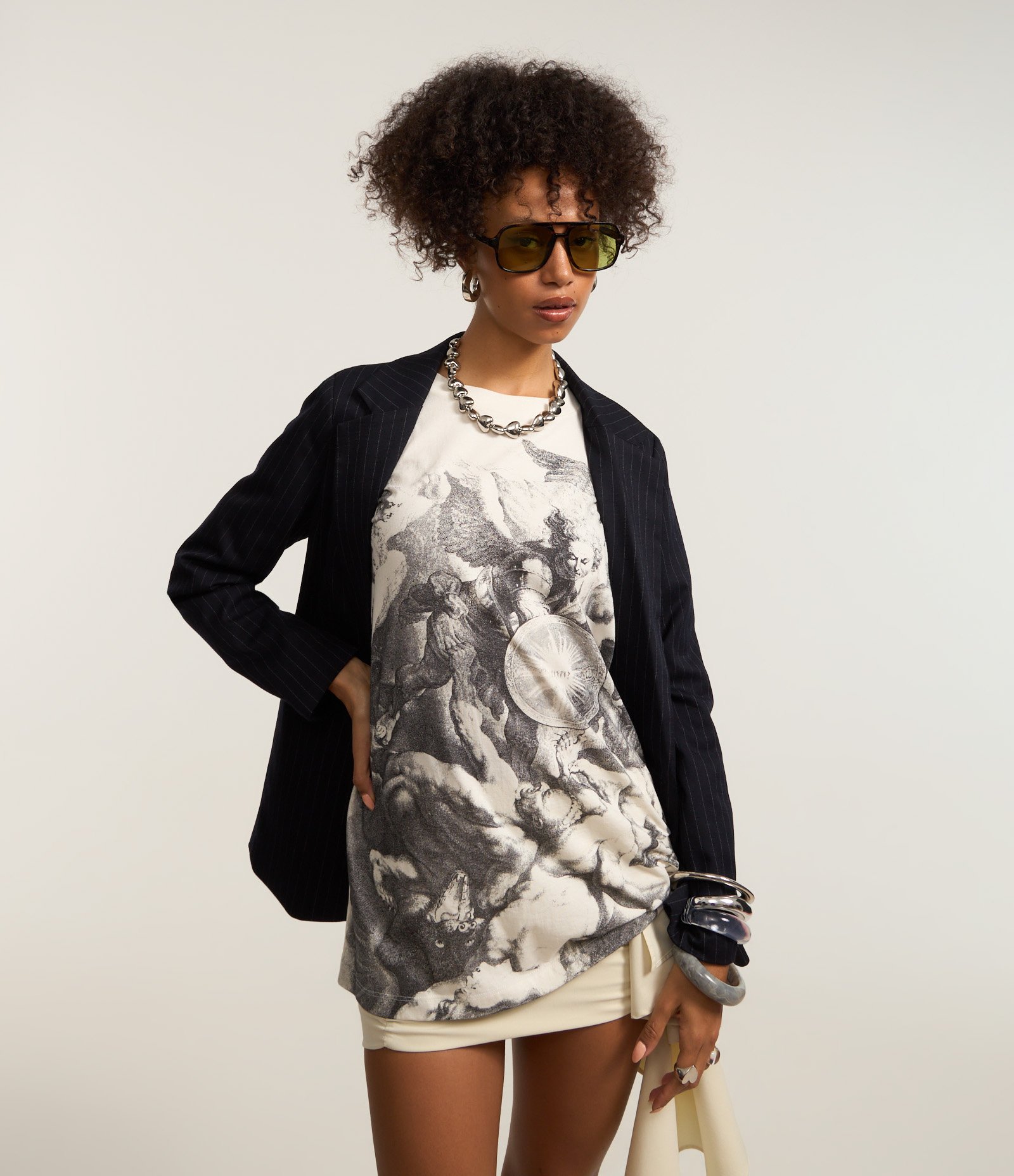 Camiseta Over em Algodão com Estampa Obra de Arte Off White 4