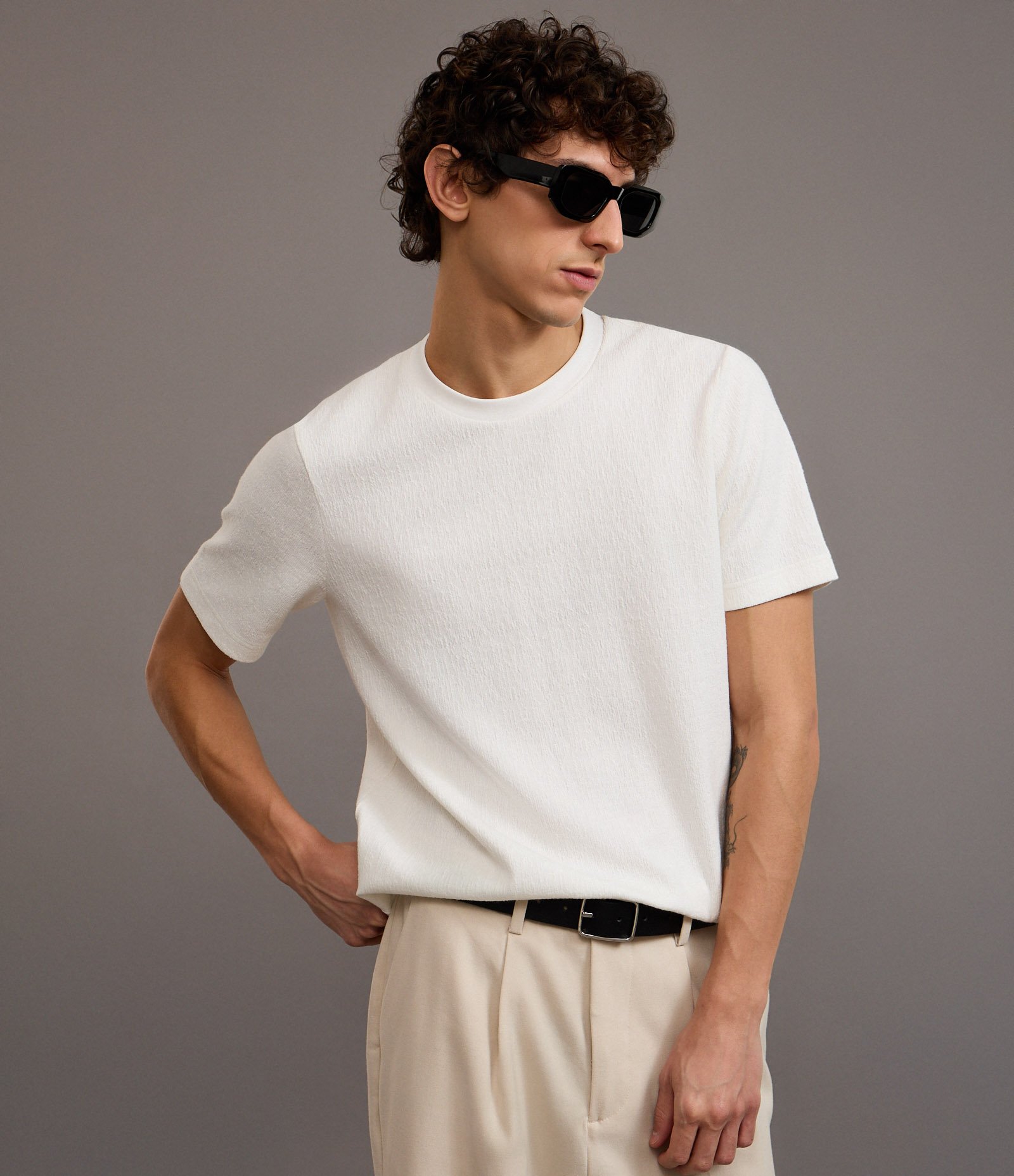 Camiseta Slim em Algodão Texturizada Branco 6