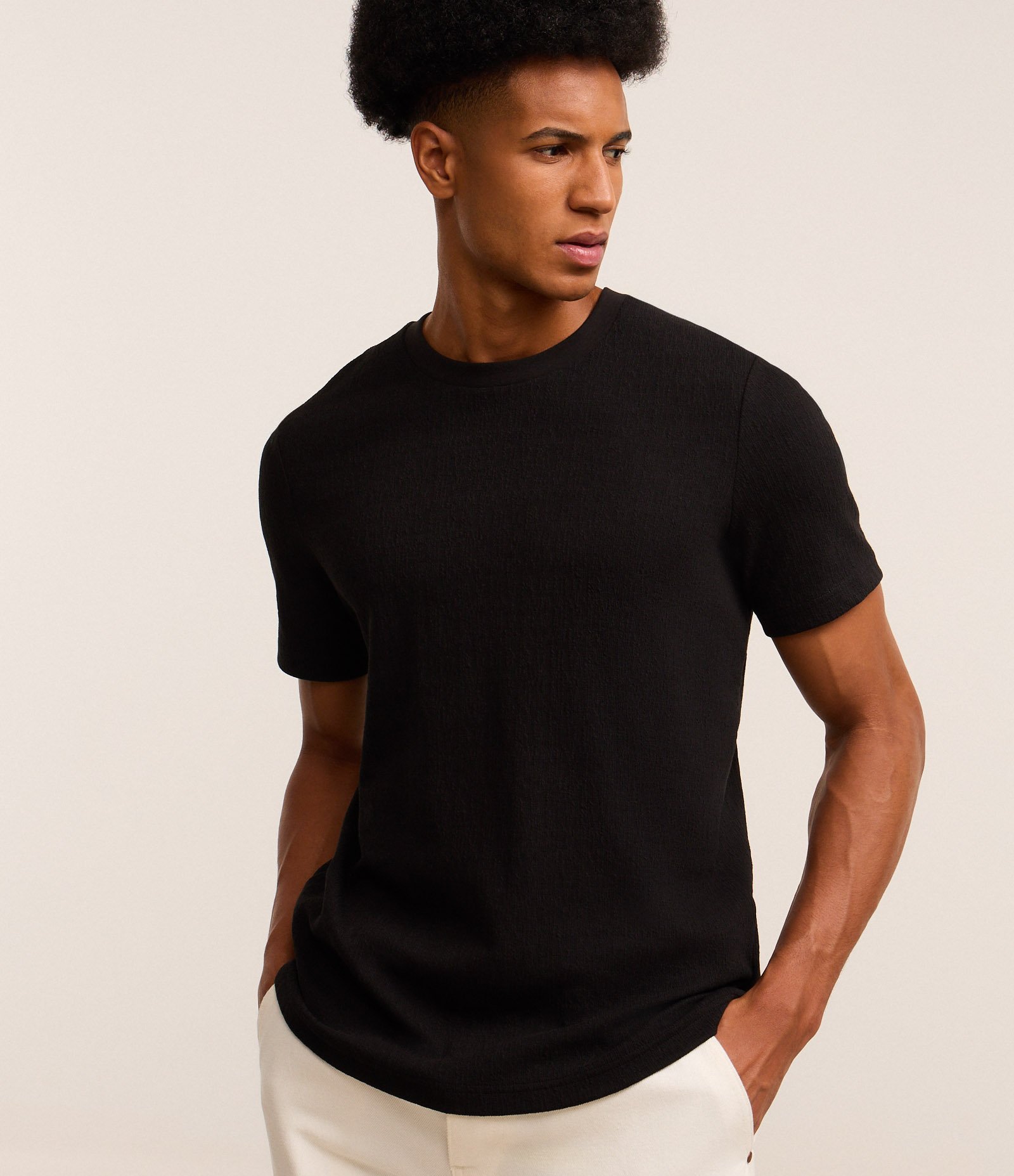 Camiseta Slim em Algodão Texturizada Preto 1