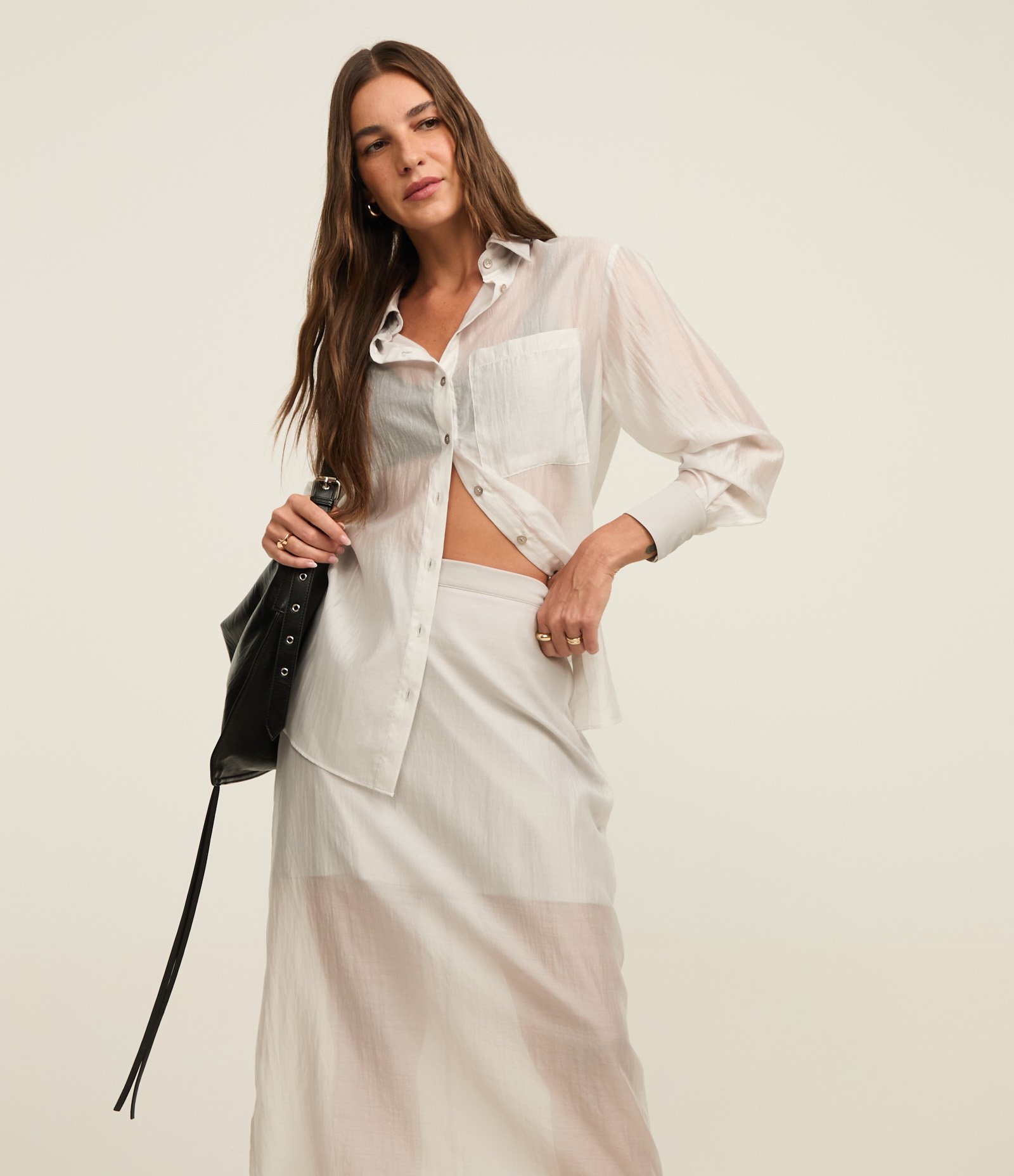 Saia Midi em Chiffon com Transparência e Forro Curto Gelo 3