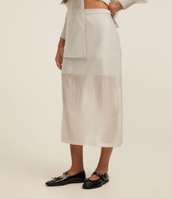 Saia Midi em Chiffon com Transparência e Forro Curto