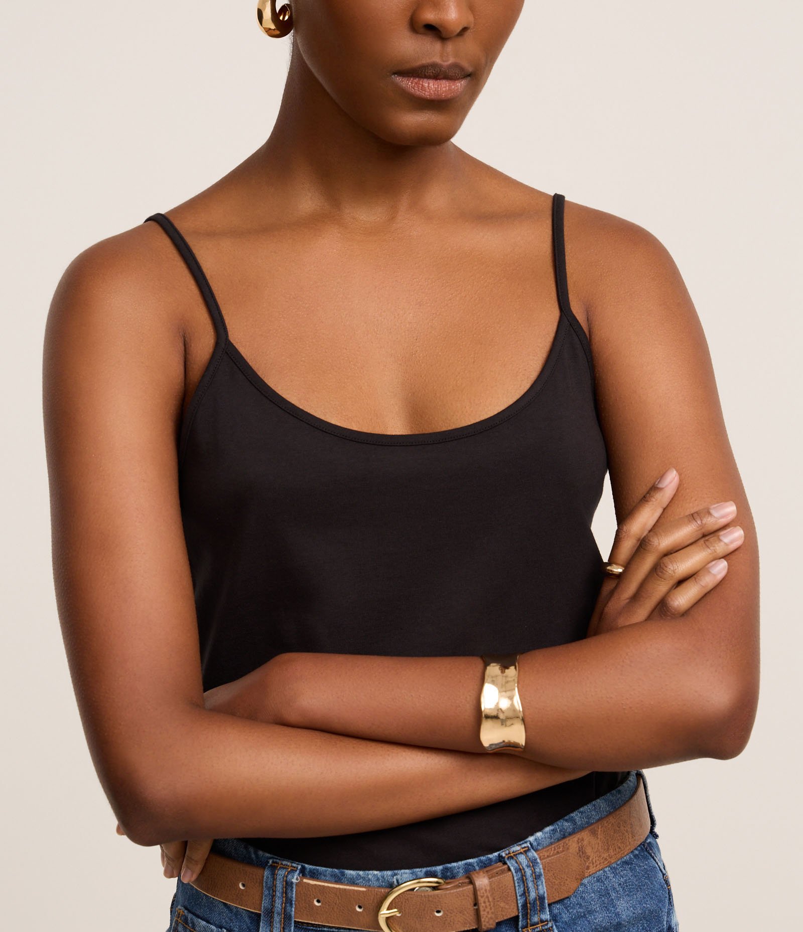 Blusa Básica de Alcinha em Algodão Peruano Preto 4