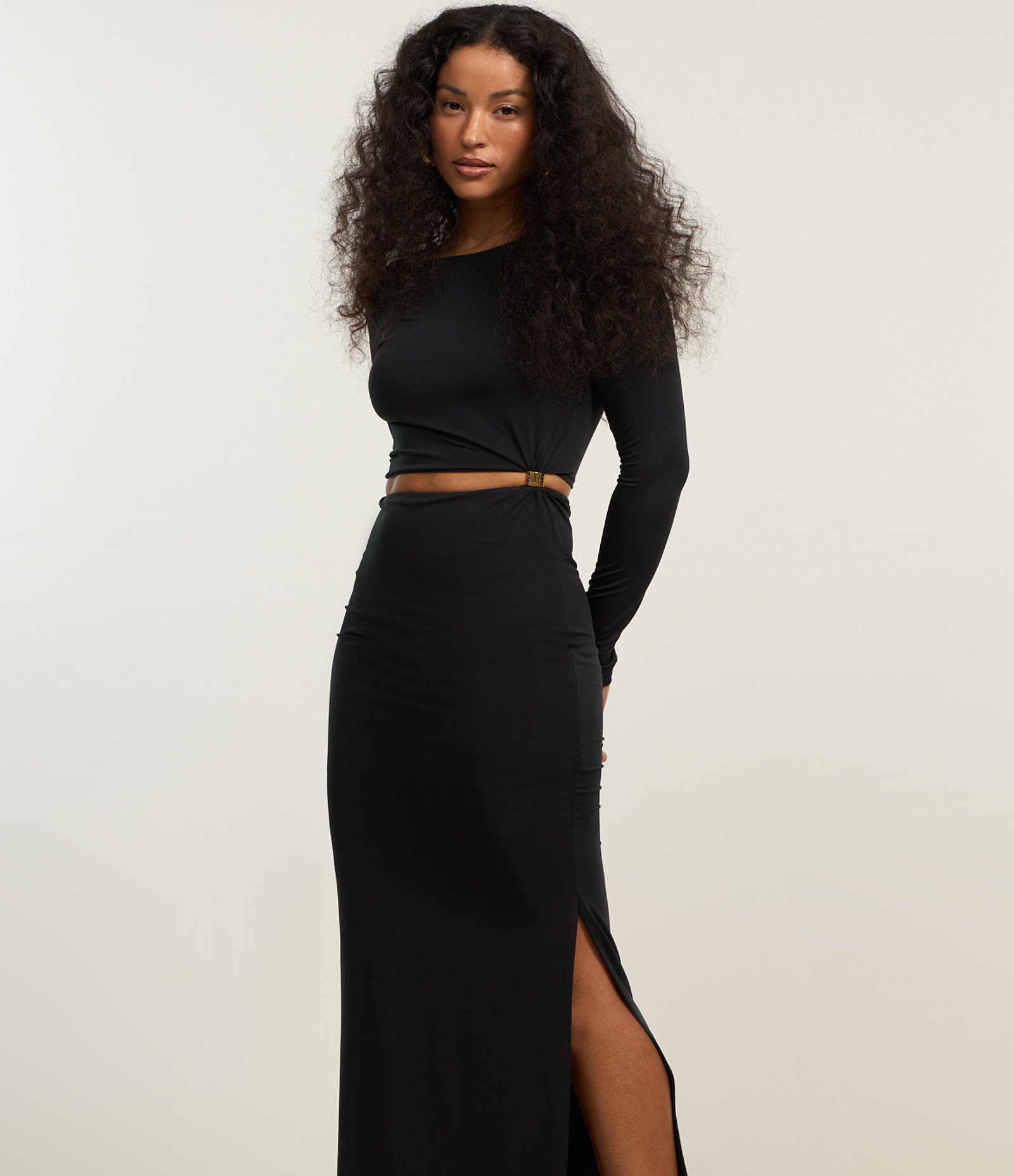 Vestido New Midi em Jersey com Aviamento na Cintura Preto 3