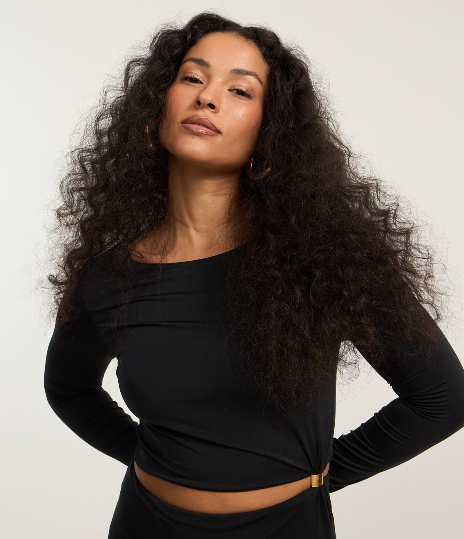 Vestido New Midi em Jersey com Aviamento na Cintura Preto 4