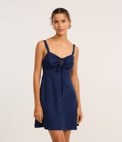 Vestido Curto em Viscose com Franzido e Vazado no Busto