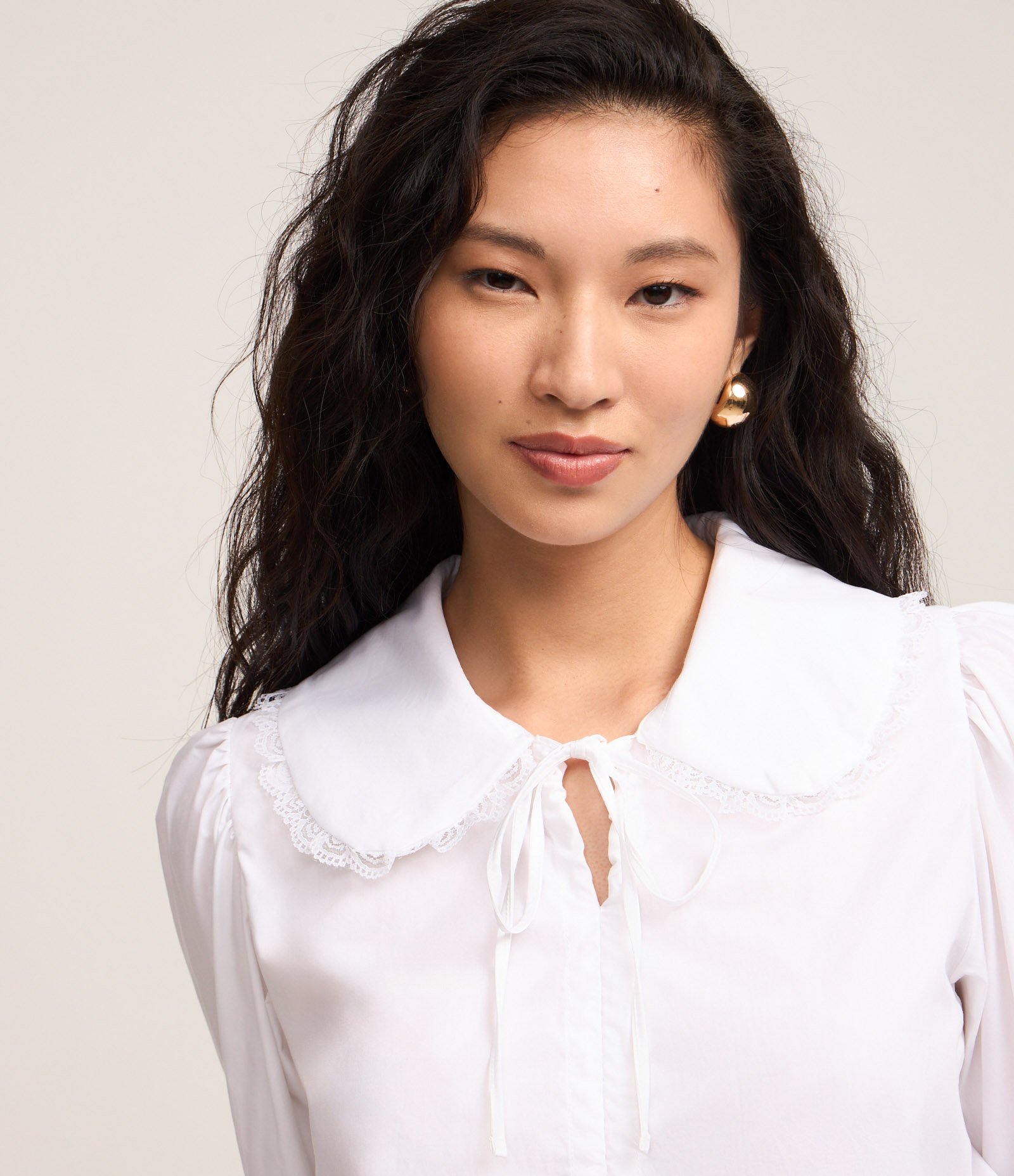 Camisa em Tricoline com Rendinha na Gola e Amarração Frontal Branco 5