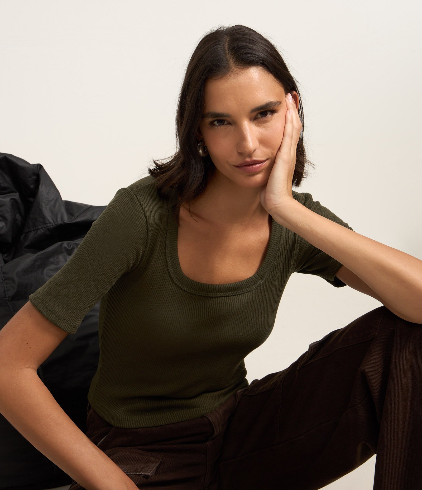 Blusa em Ribana Alongada com Manga Curta Verde 1