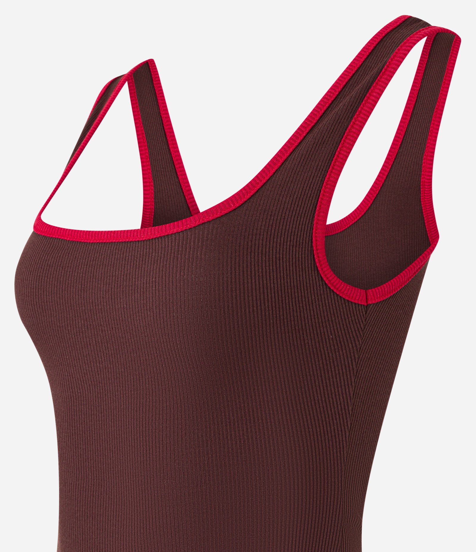 Blusa Regata em Ribana com Acabamento Contrastante Vinho 5