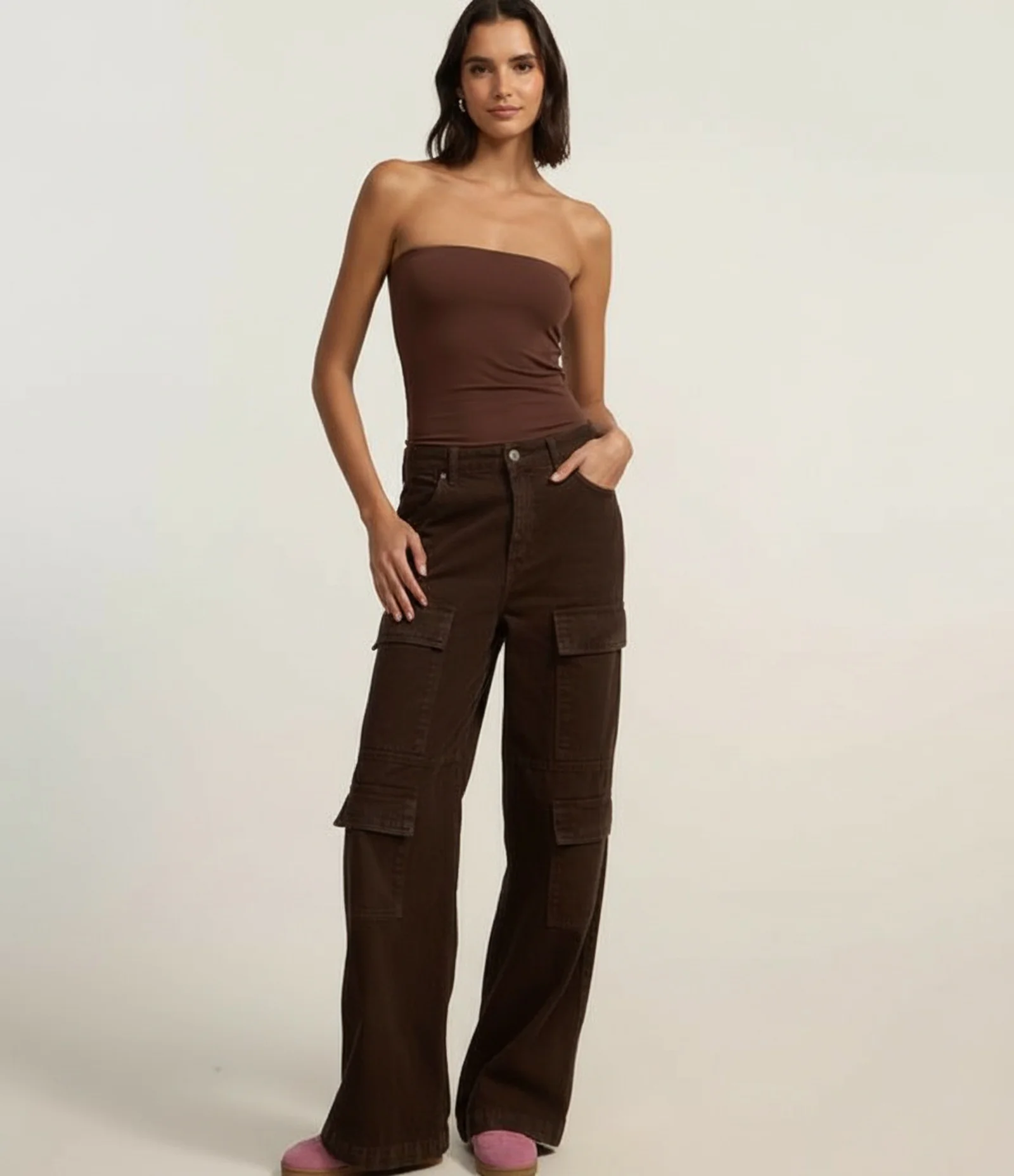 Blusa em Microfibra Tomara que Caia com Fenda Lateral Marrom 1