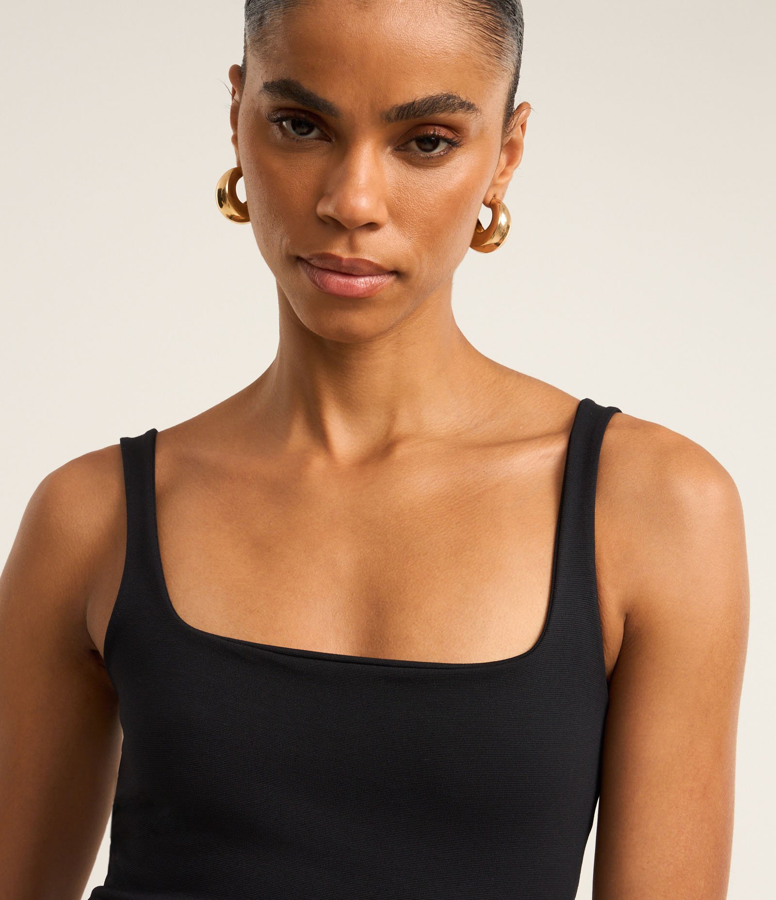 Vestido Midi Regata e Ponto Roma com Decote Quadrado Preto 5