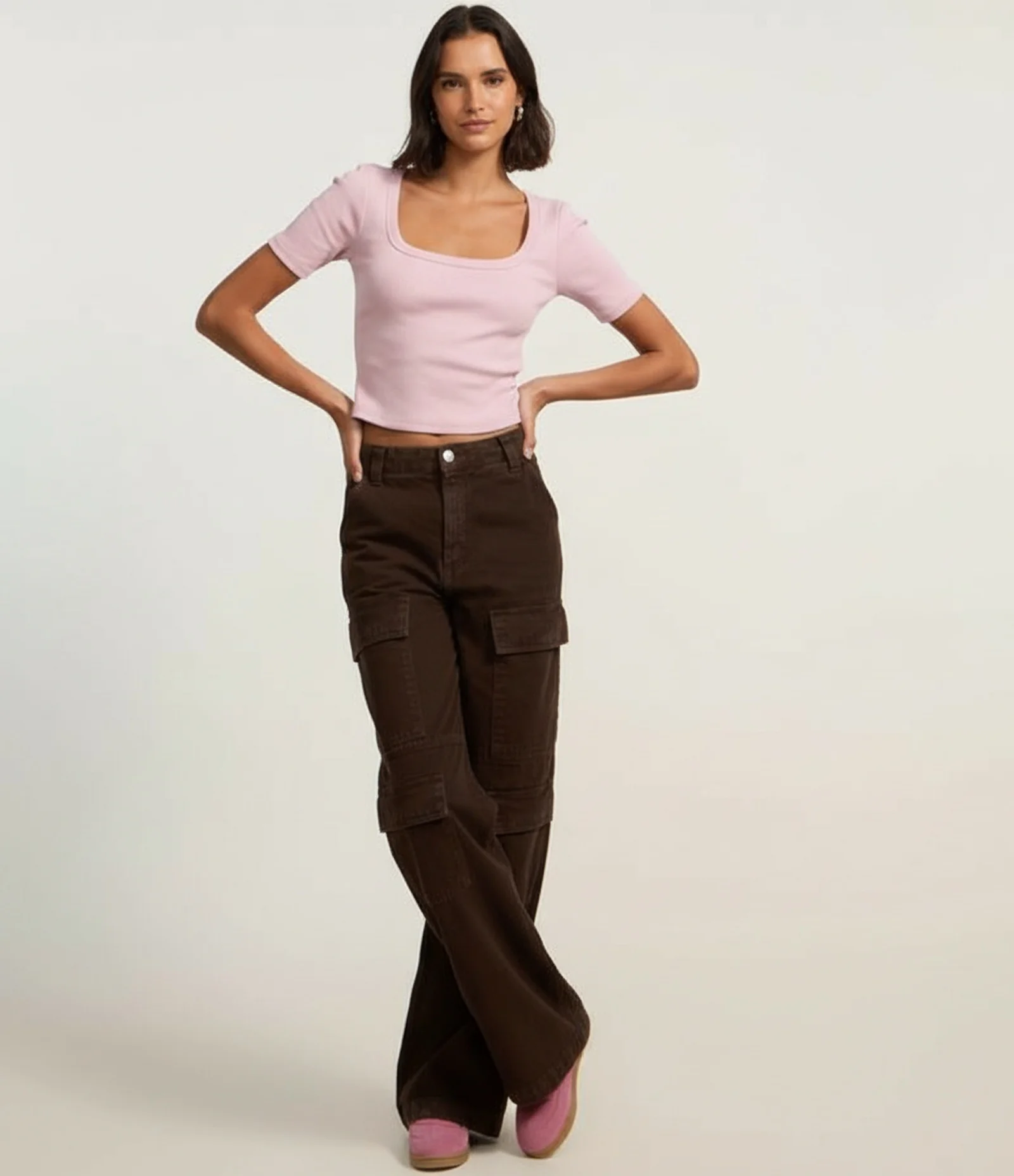 Blusa Básica em Ribana com Decote Quadrado Rosa 1