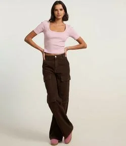 Blusa Básica em Ribana com Decote Quadrado
