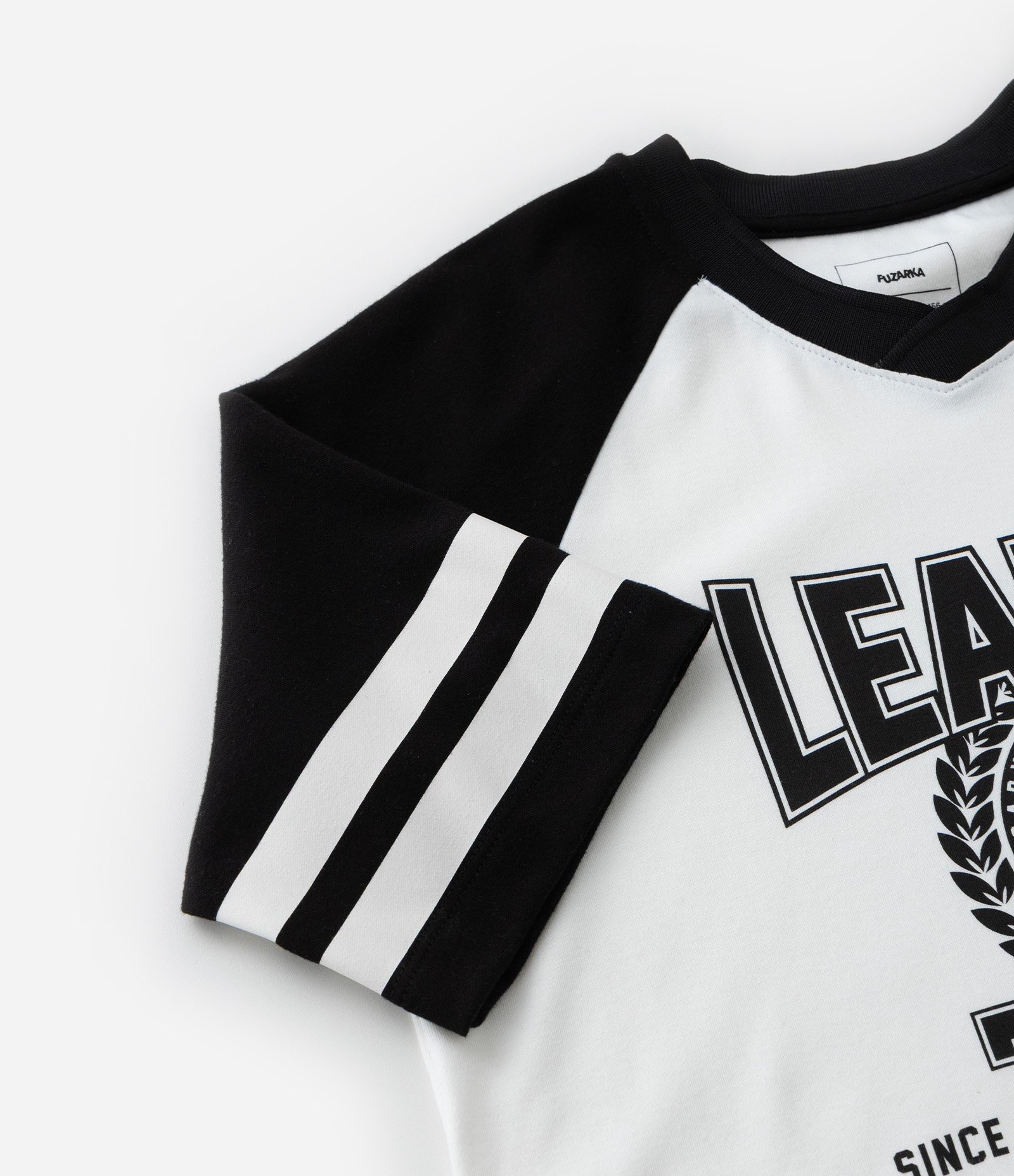 Camiseta Infantil Esportiva Estampa Capivara Team - Tam 5 a 14 Anos Branco/Preto 3