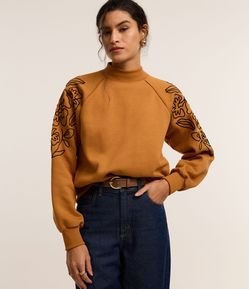 Casaco em Moletom com Cava Raglan e Bordado Floral