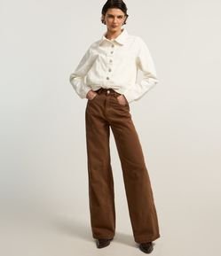 Calça Wide Leg em Sarja com Tingimento Cationizado e Recortes