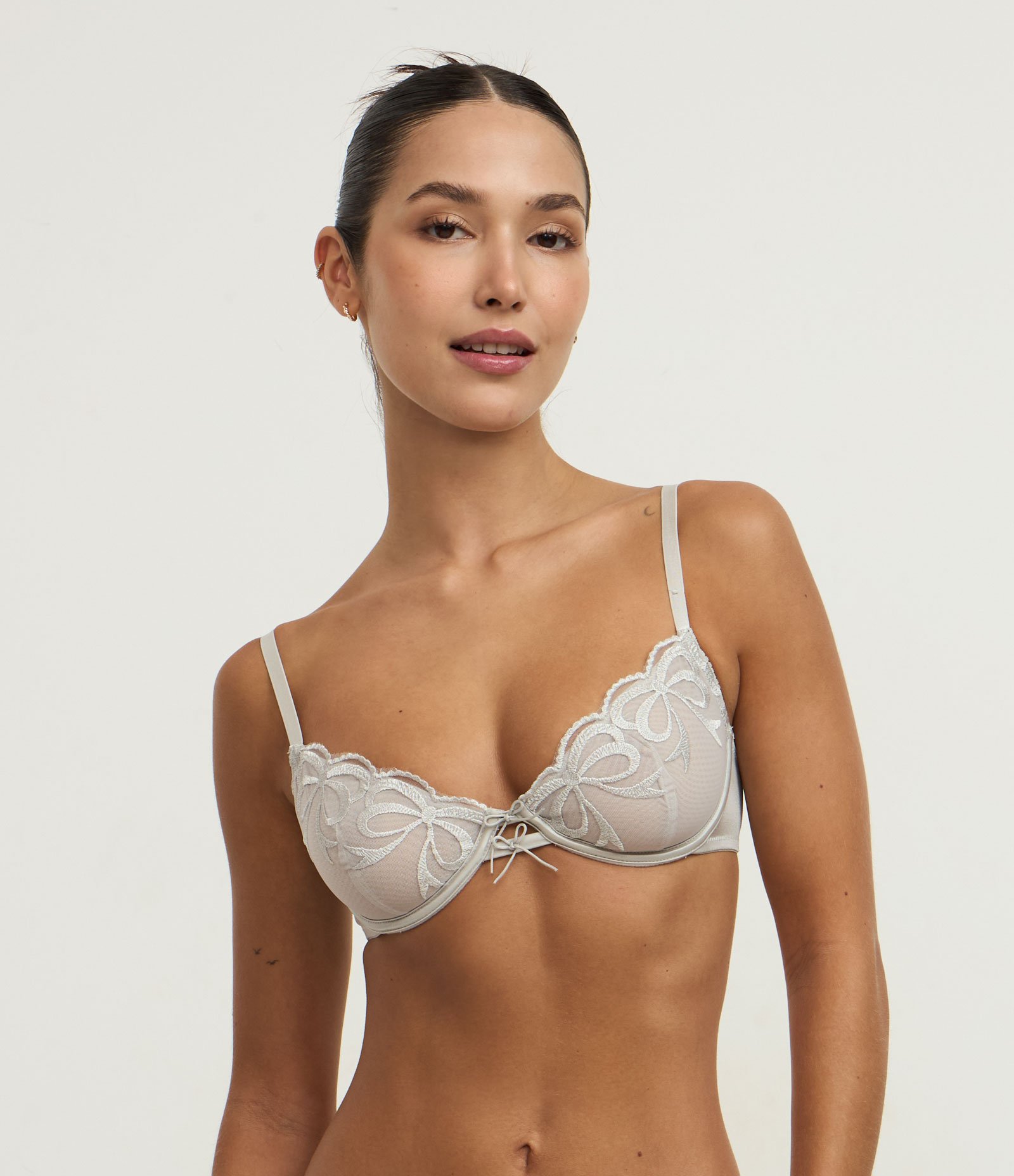 Sutiã sem Bojo com Aro em Tule com Laços Bordados Cinza 1
