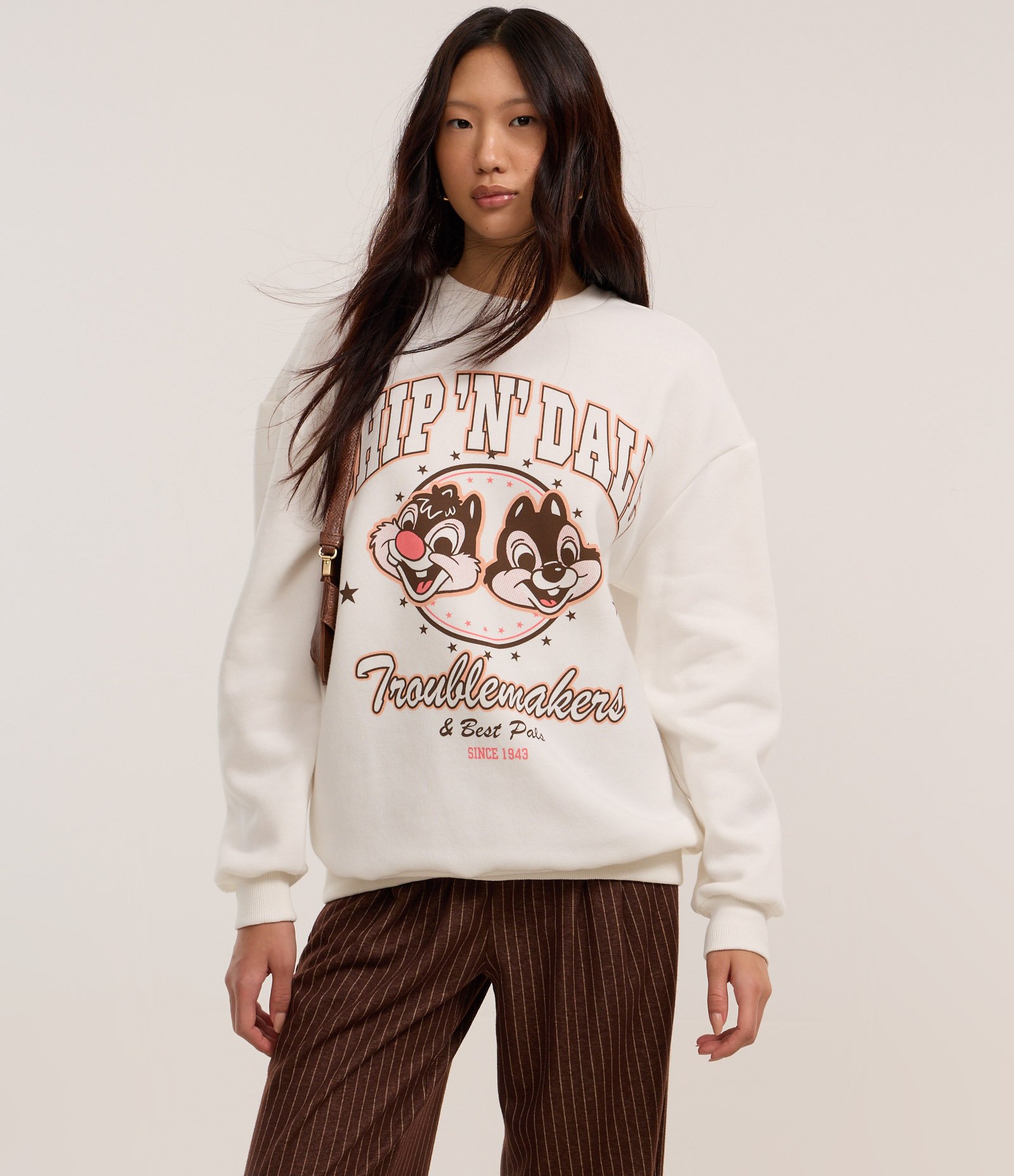 Moletom com Forro Fleece em Algodão com Estampa Chip N Dale Branco 3
