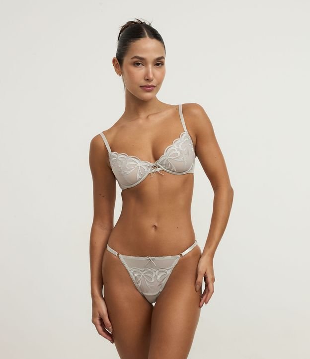 Calcinha String Fio Duplo em Tule com Bordado de Laços