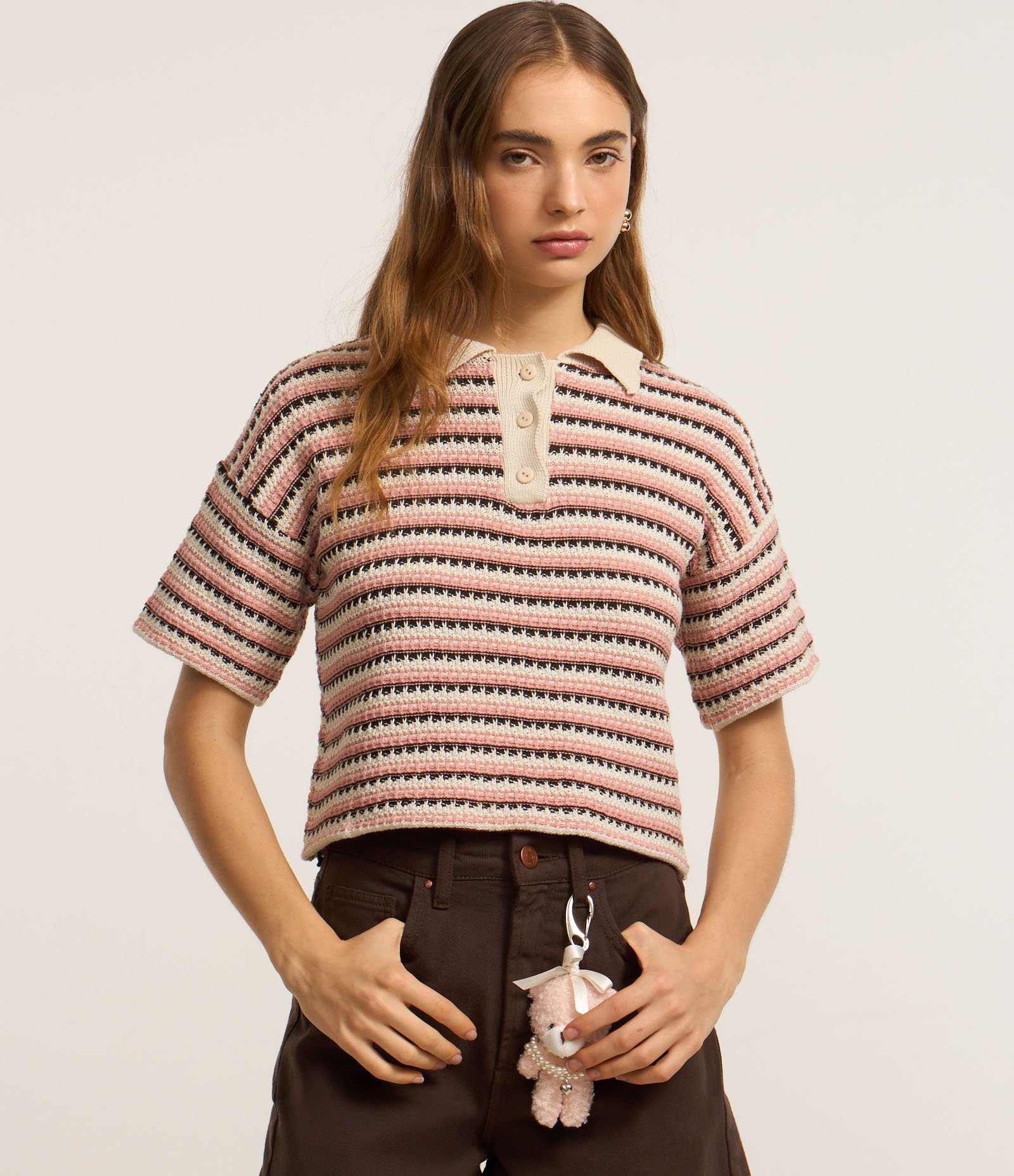 Camiseta Boxy com Gola Polo em Tricô Texturizado Bege 2