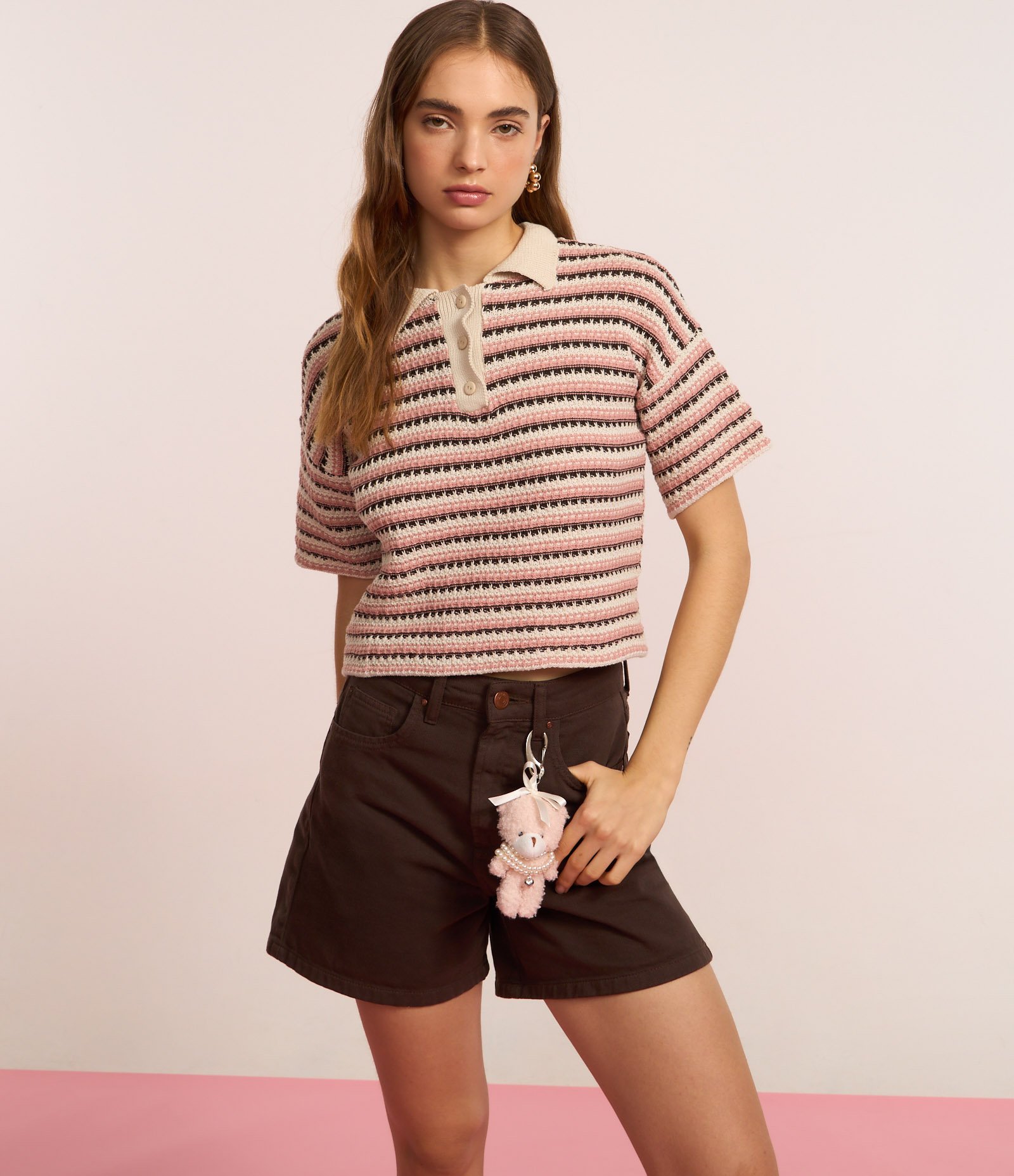 Camiseta Boxy com Gola Polo em Tricô Texturizado Bege 4