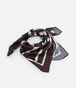 Lenço Retangular em Cetim com Estampa de Folhagem Bicolor