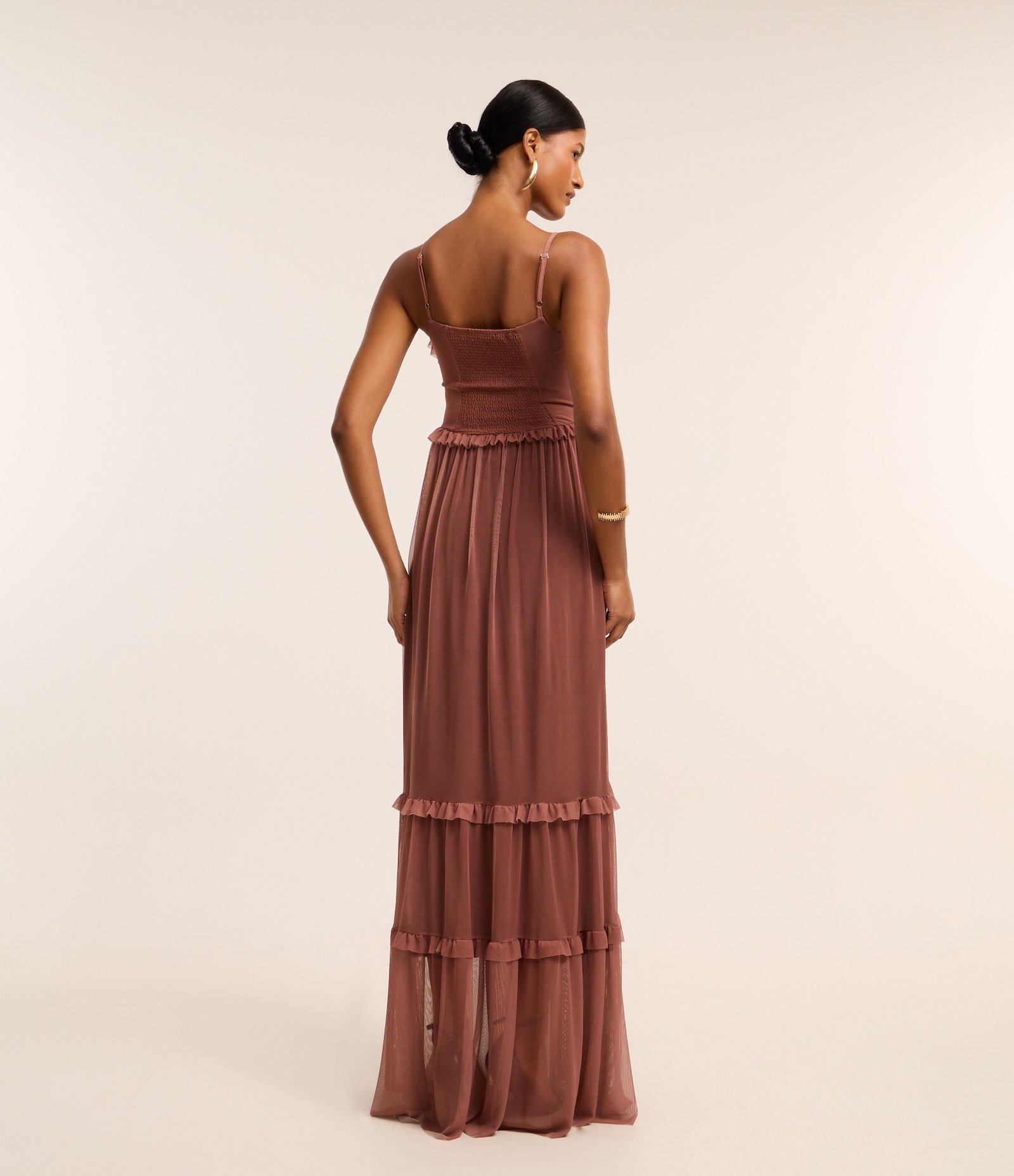 Vestido Longo em Tule com Babadinhos no Decote e Saia Marrom Rosado 2