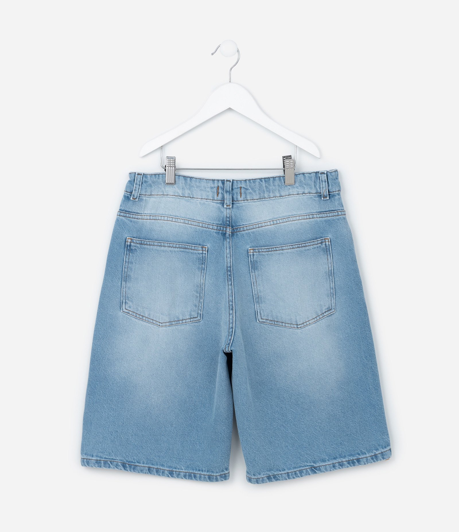 Bermuda Baggy Infantil em Jeans - Tam 5 a 14 Anos Azul Claro 2