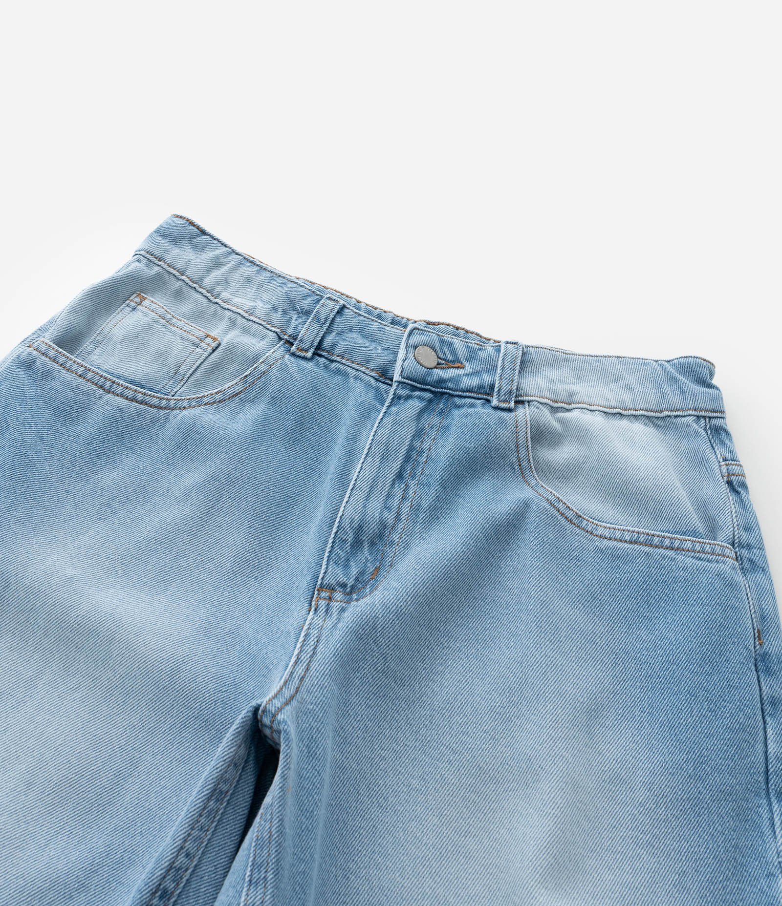 Bermuda Baggy Infantil em Jeans - Tam 5 a 14 Anos Azul Claro 3