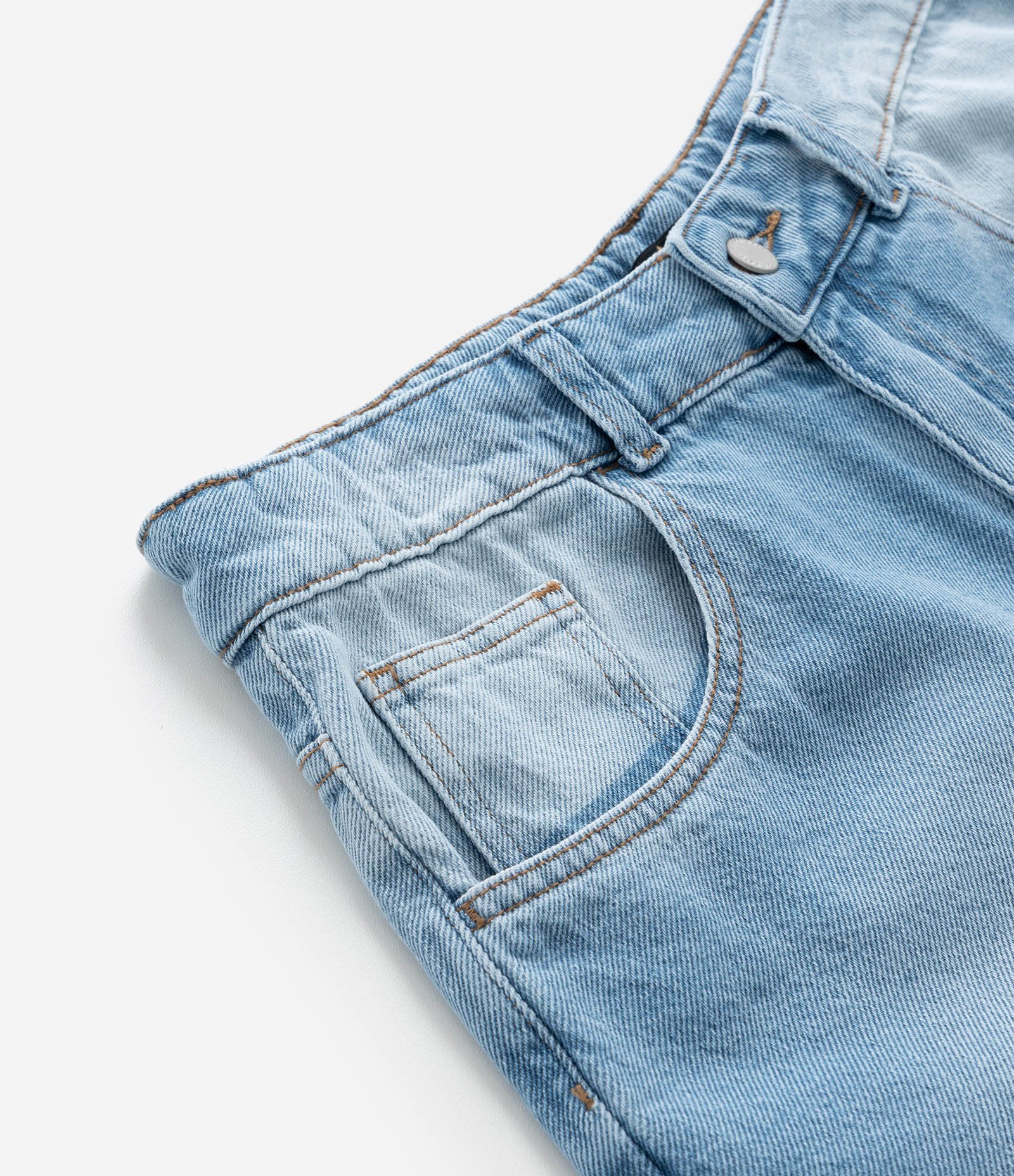 Bermuda Baggy Infantil em Jeans - Tam 5 a 14 Anos Azul Claro 4