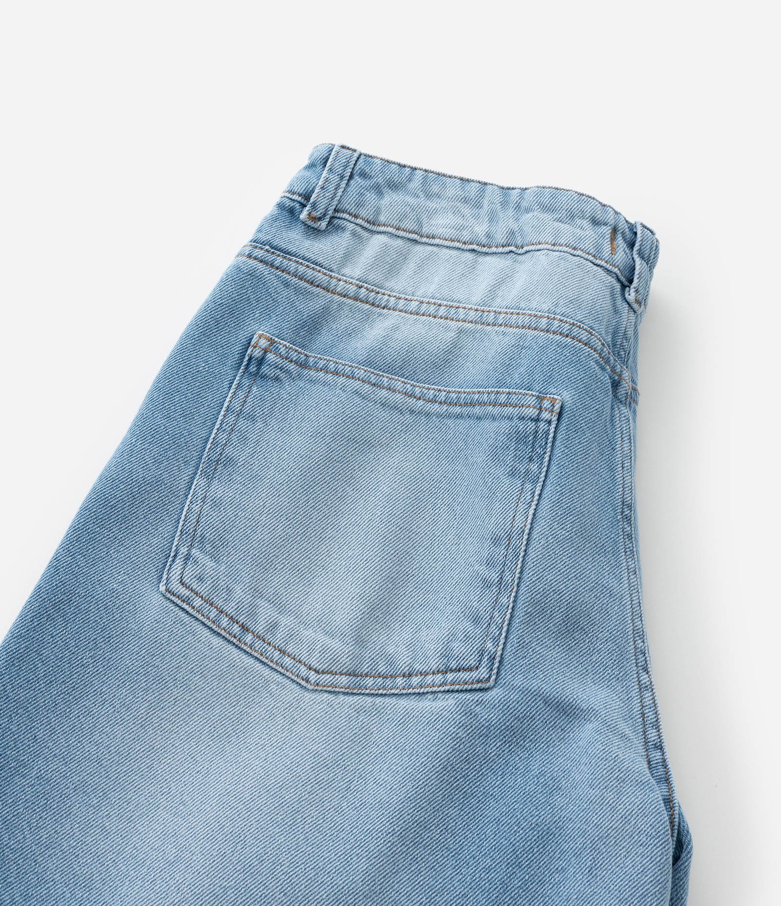 Bermuda Baggy Infantil em Jeans - Tam 5 a 14 Anos Azul Claro 5