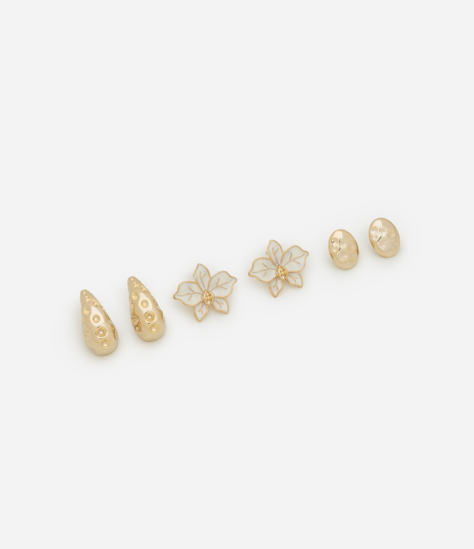 Kit 03 Brincos de Modelos e Tamanhos Diversos Dourado 1